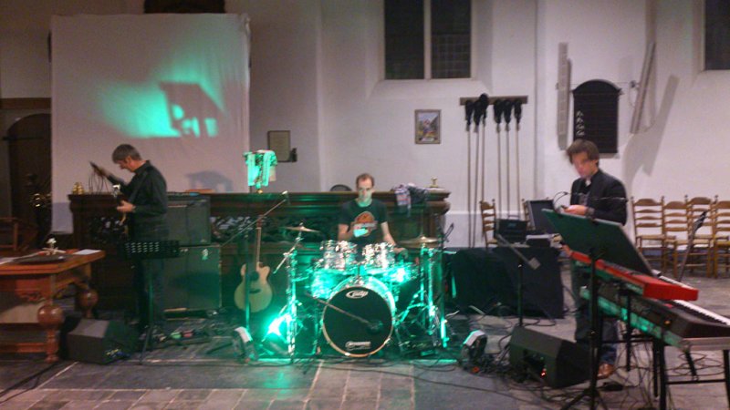 2012-11-25-17.33.20